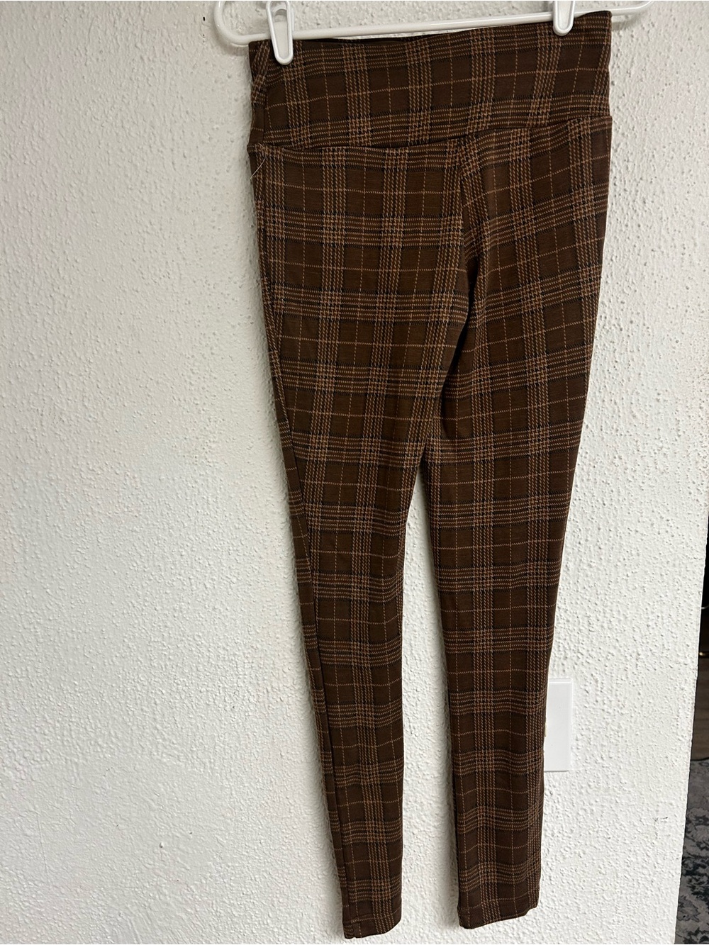 Plaid leggings “Go to” The Ankle by Philosophy Republic, NWT, Sz XS brown plaid